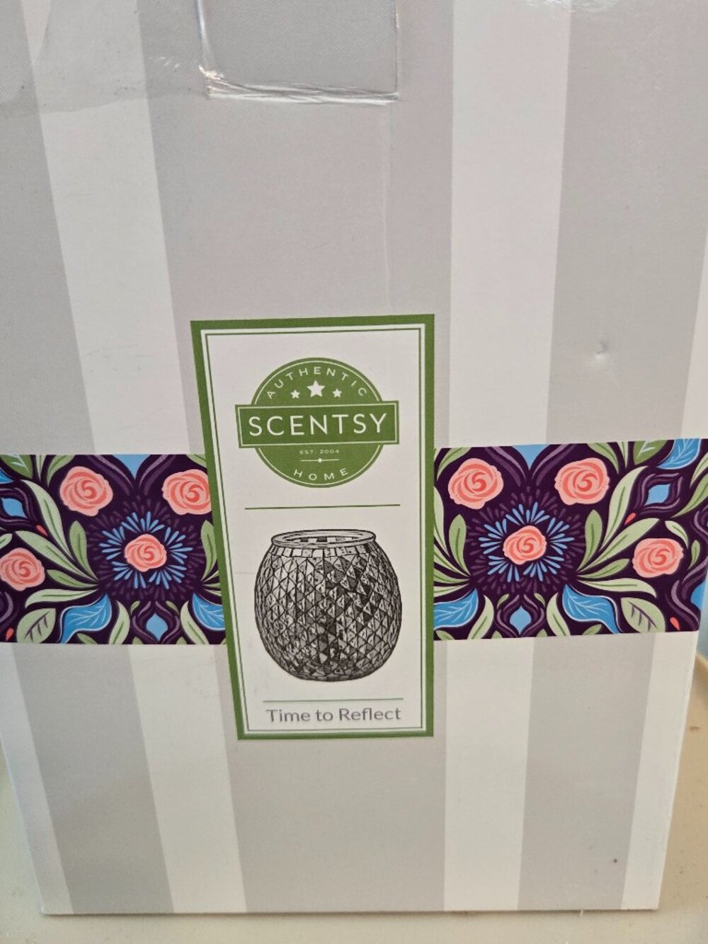 Scentsy Time to Reflect Electric Glass Wax Warmer Silver Mosaic 25W Plug-In
